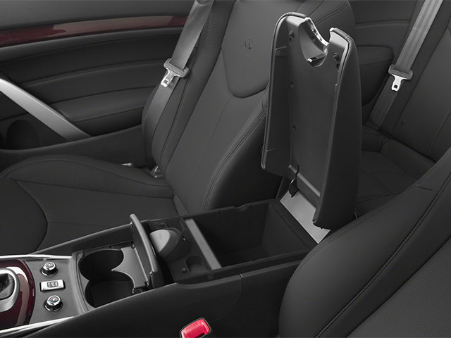 2014 INFINITI Q60 Convertible 2dr