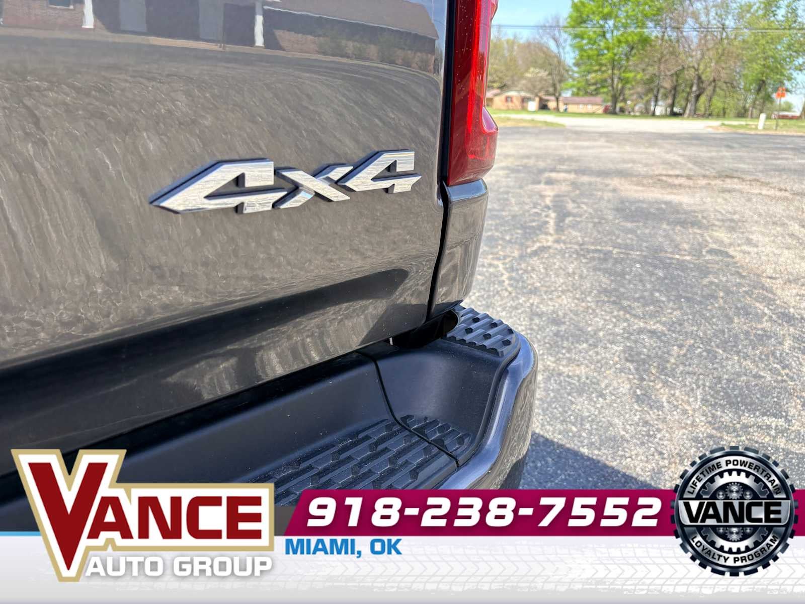 2025 RAM Ram 1500 Laramie Crew Cab 4x4 5'7' Box