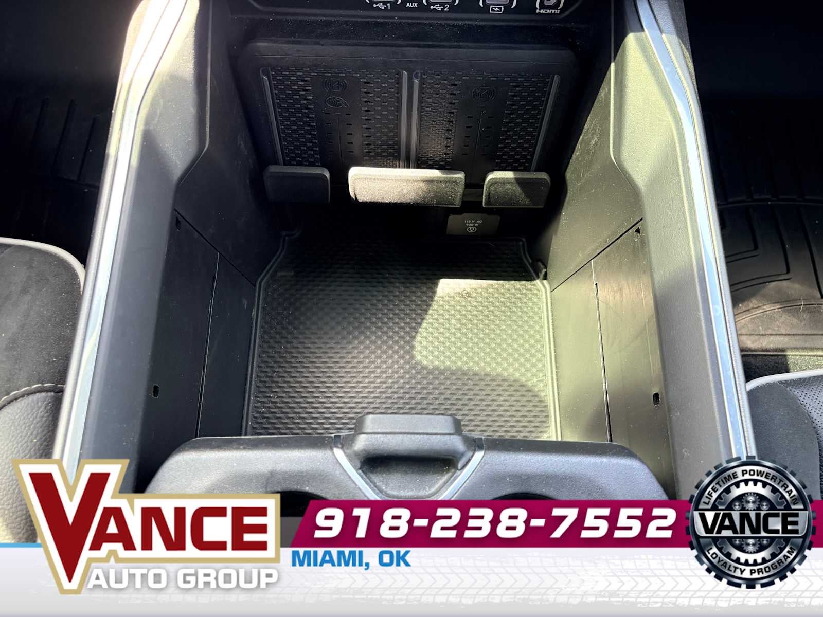 2025 RAM Ram 1500 Laramie Crew Cab 4x4 5'7' Box