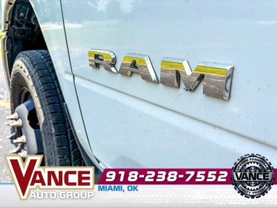 2024 RAM 3500 Big Horn Crew Cab 4x4 8' Box