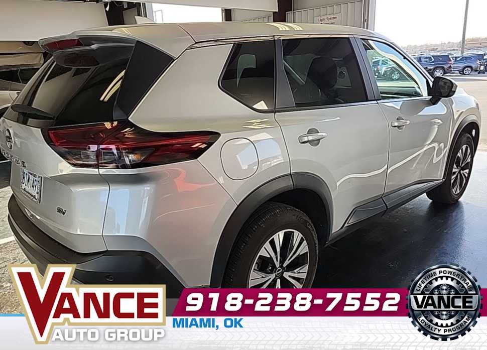 2023 Nissan Rogue SV FWD