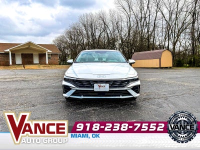 2025 Hyundai Elantra SEL Convenience