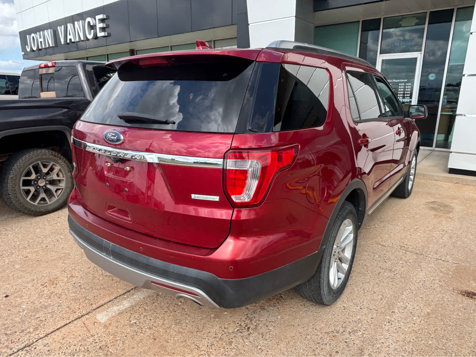 2017 Ford Explorer XLT