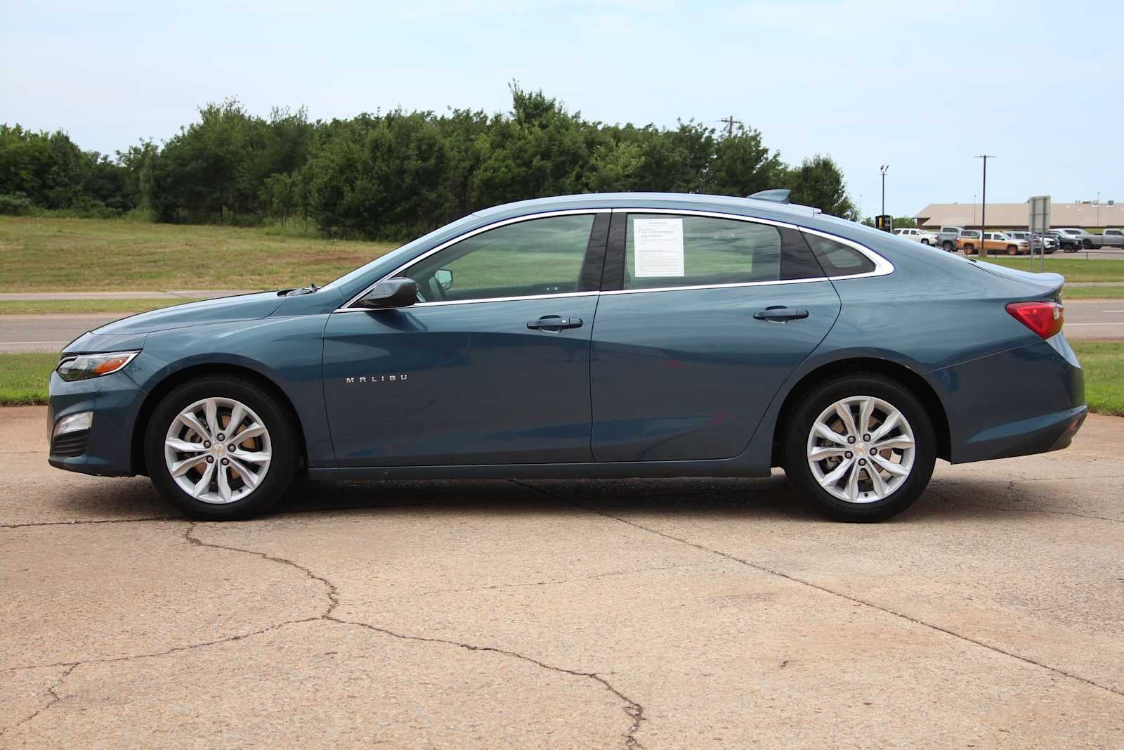 2025 Chevrolet Malibu LT