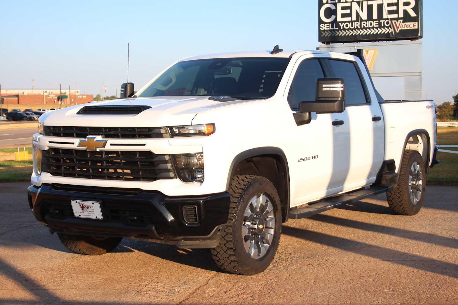 2024 Chevrolet Silverado 2500HD Custom