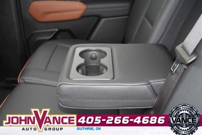 2025 GMC Canyon 4WD AT4