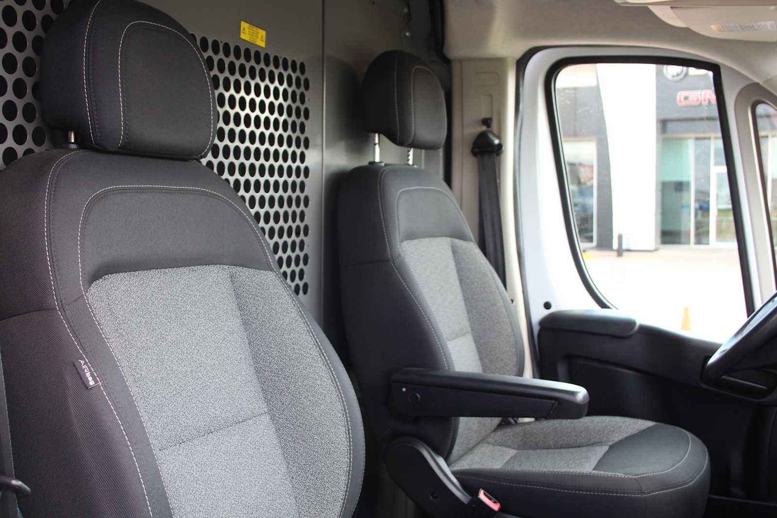 2019 RAM ProMaster 1500 1500 High Roof 136" WB