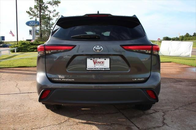 2023 Toyota Highlander LE