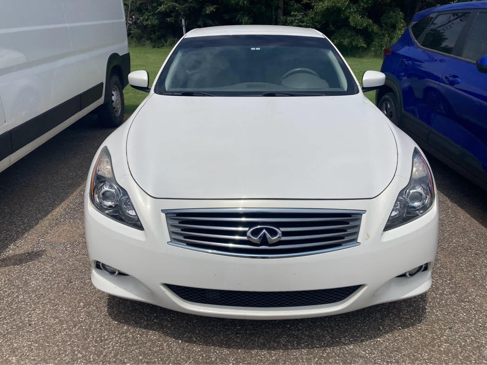 2014 INFINITI Q60 Convertible 2dr
