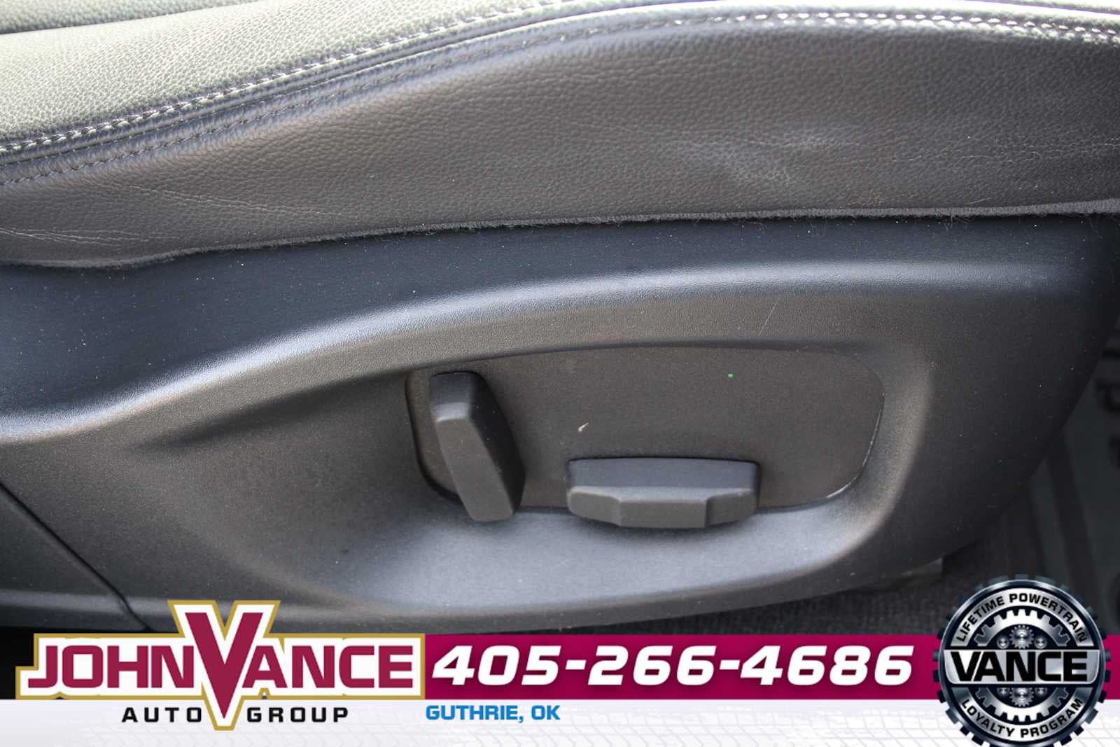 2018 Jaguar F-PACE 25t Premium