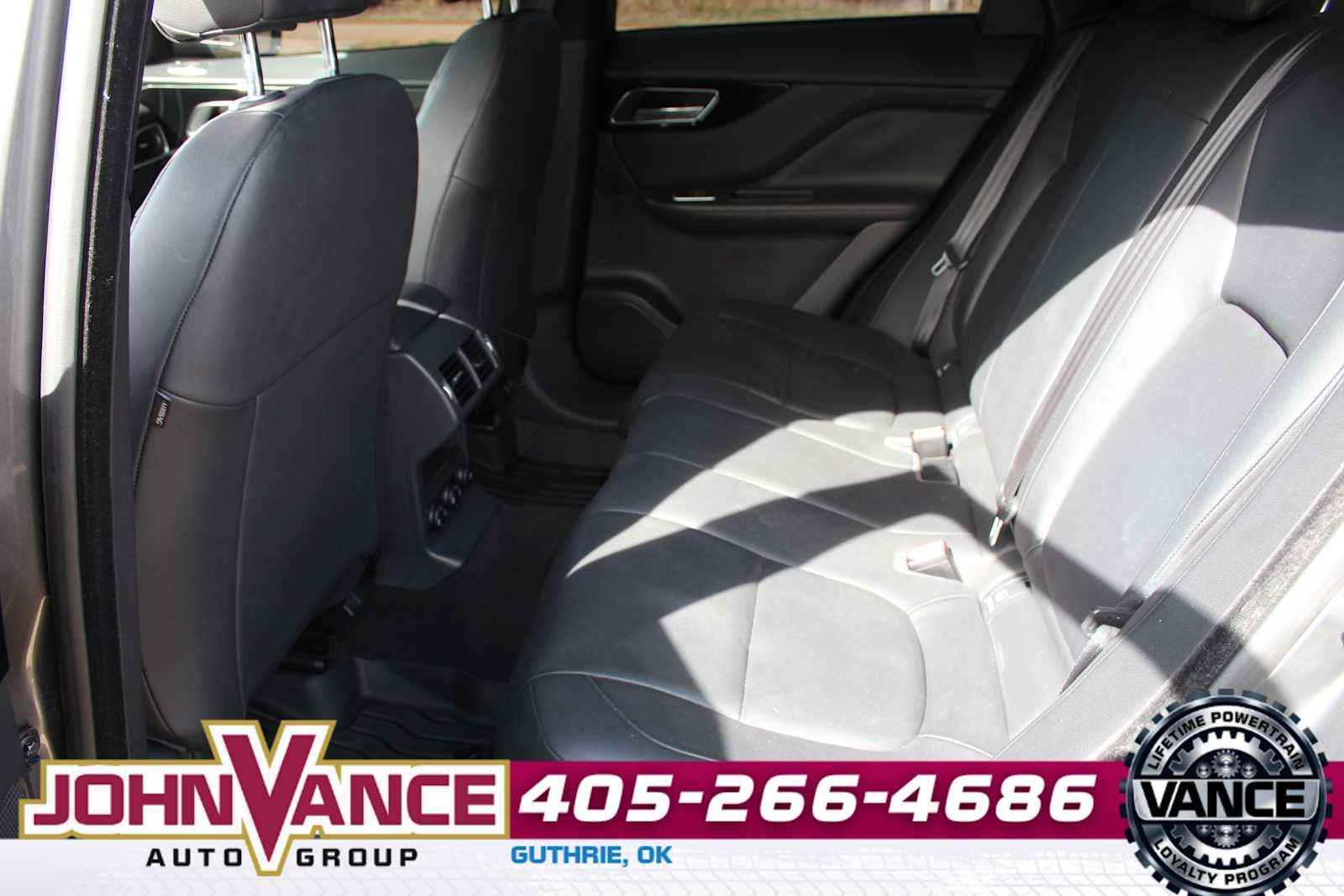 2018 Jaguar F-PACE 25t Premium