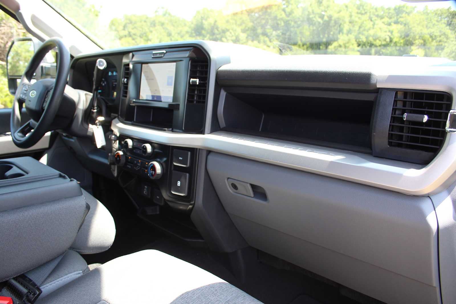 2025 Ford Super Duty F-250 SRW XL