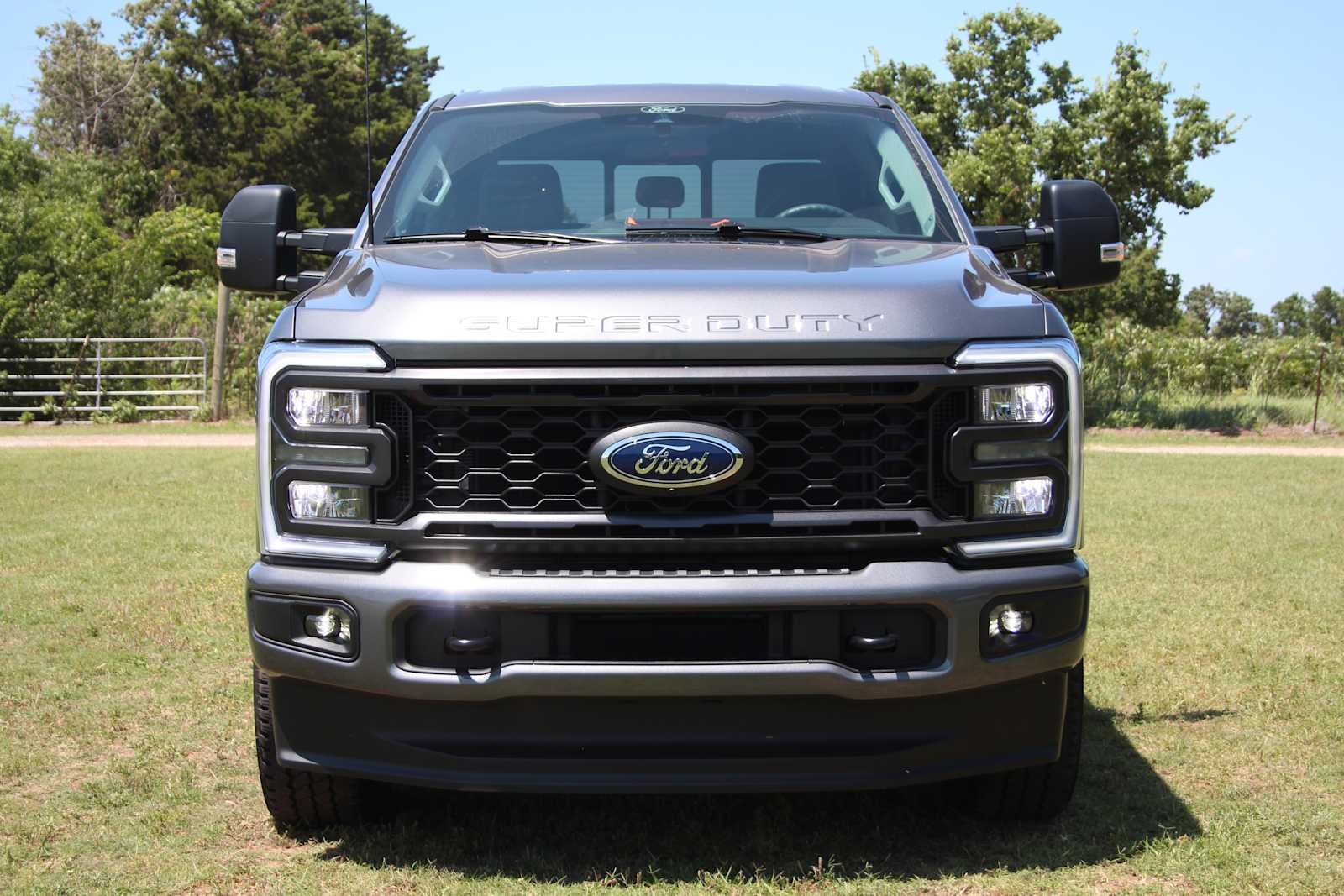2025 Ford Super Duty F-250 SRW XL
