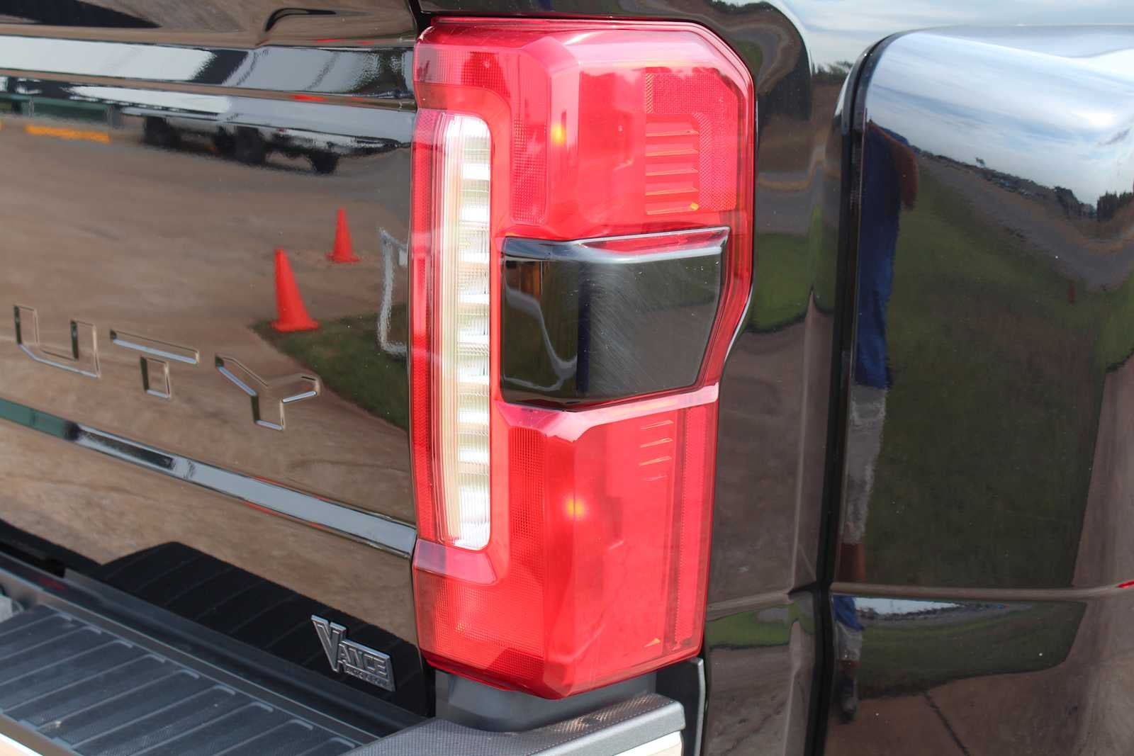 2024 Ford Super Duty F-450 DRW XL
