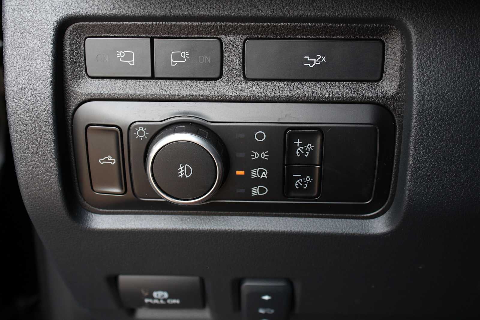 2024 Ford Super Duty F-450 DRW XL