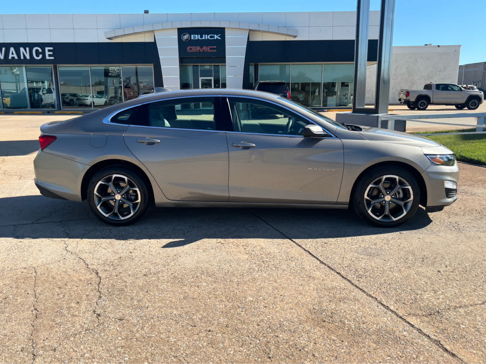 2024 Chevrolet Malibu 1LT