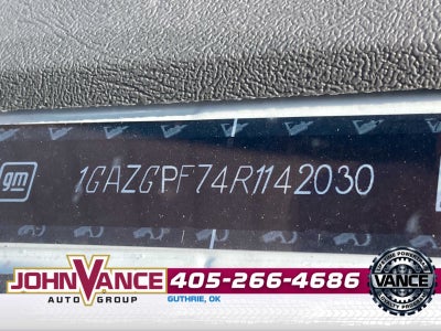 2024 Chevrolet Express Passenger 3500 1LT