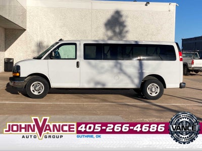2024 Chevrolet Express Passenger 3500 1LT
