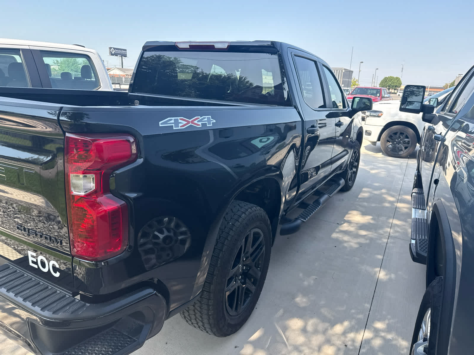 2024 Chevrolet Silverado 1500 Custom