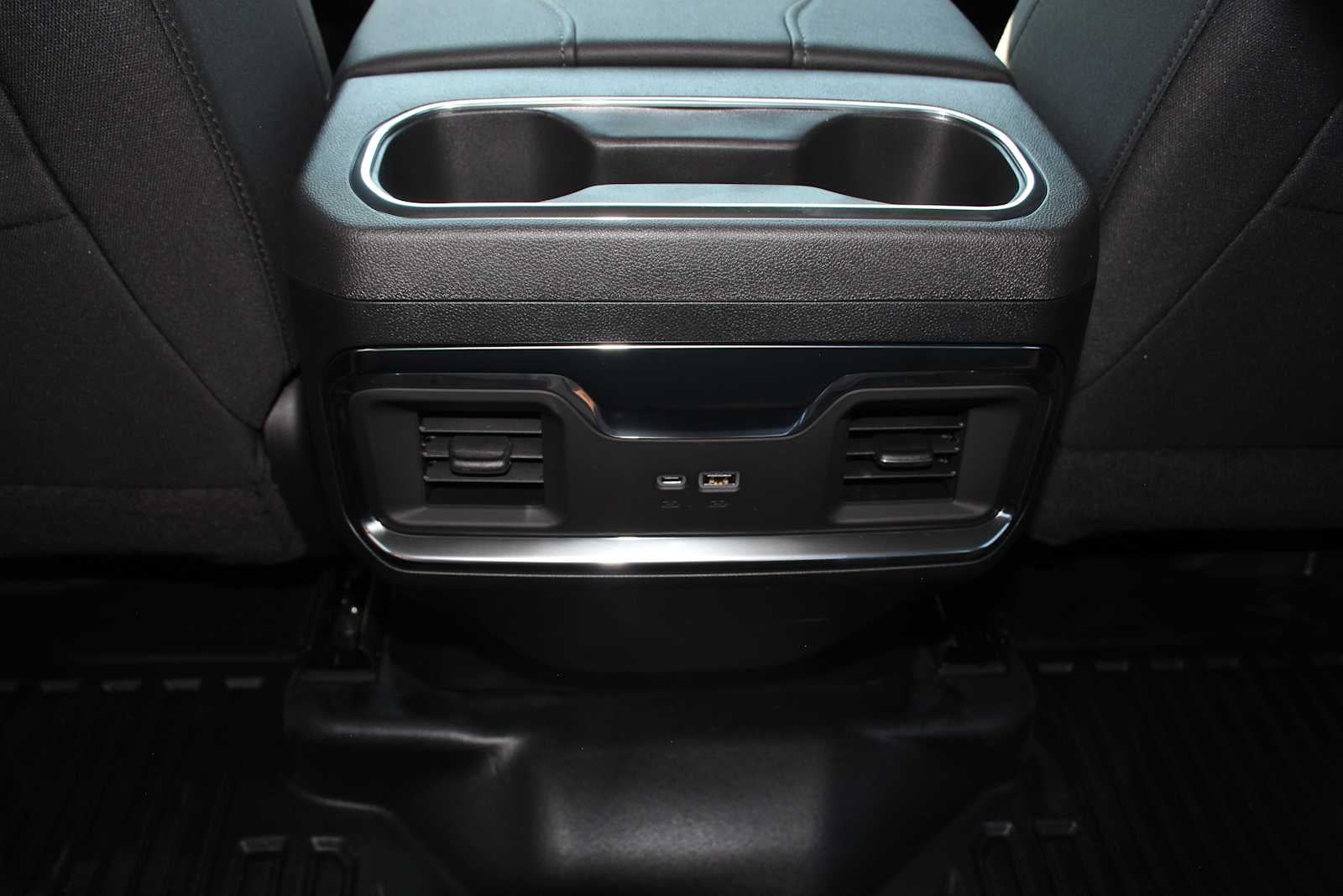 2026 GMC Sierra 3500HD SLE