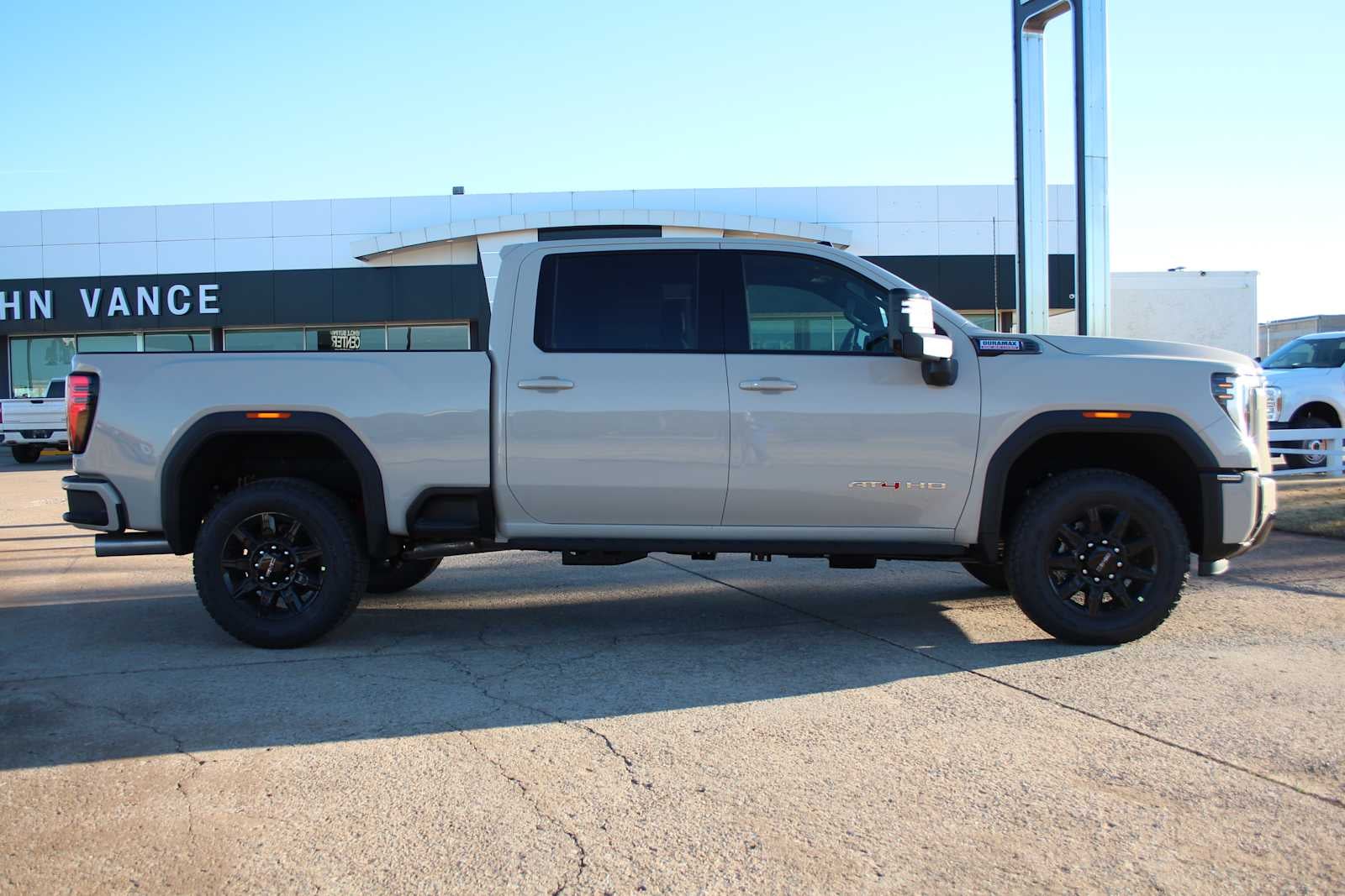 2026 GMC Sierra 2500HD AT4