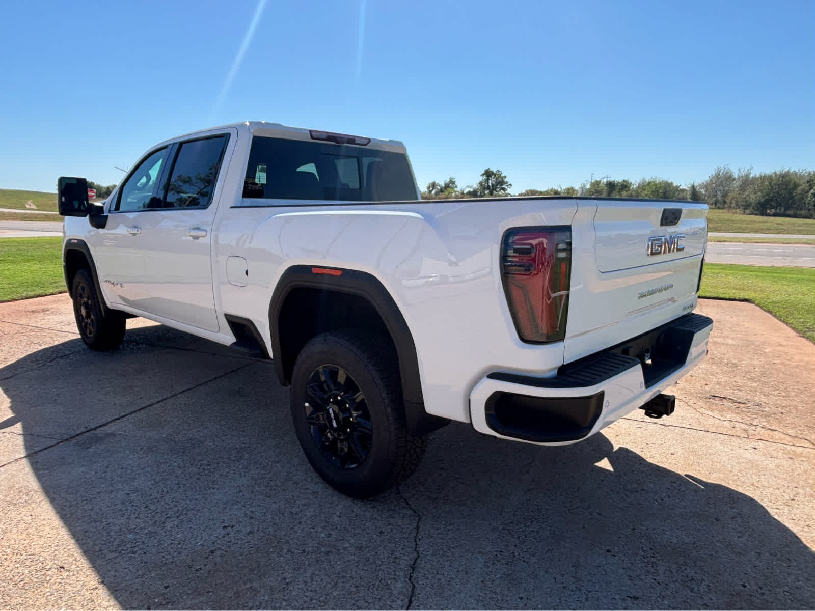 2026 GMC Sierra 2500HD AT4
