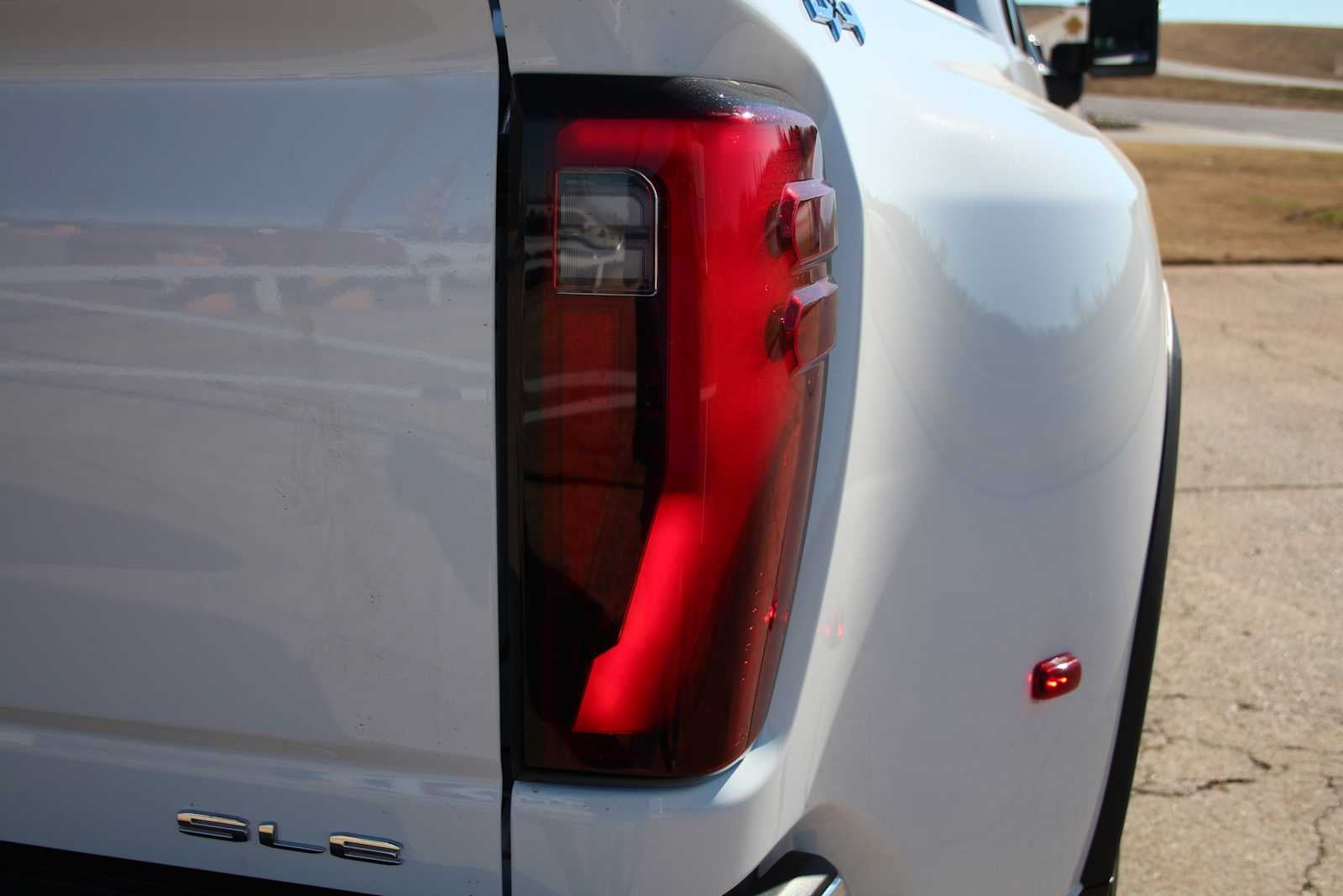 2026 GMC Sierra 3500HD SLE