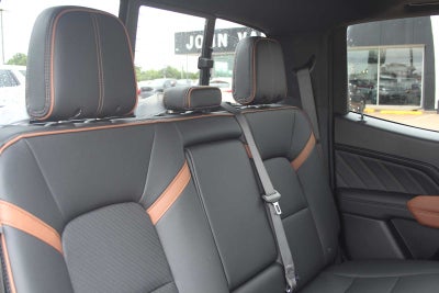 2025 GMC Canyon AT4