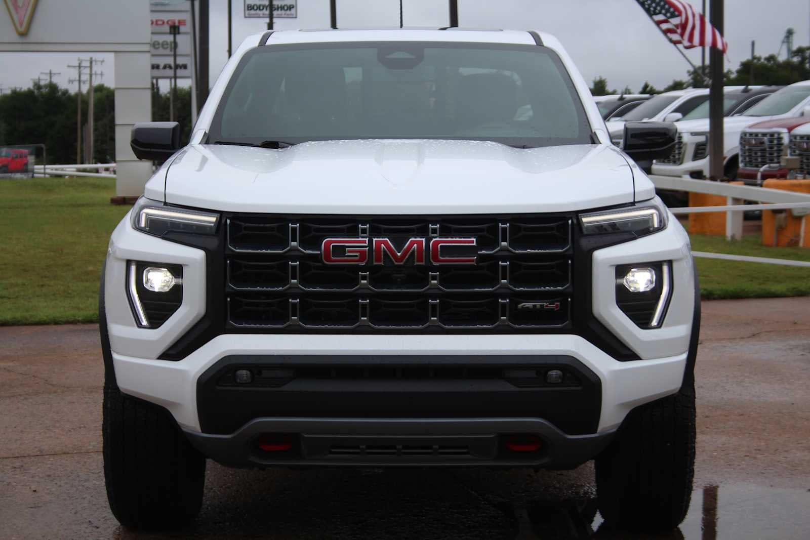2025 GMC Canyon AT4