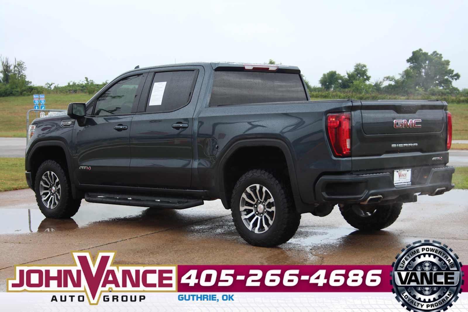 2021 GMC Sierra 1500 AT4