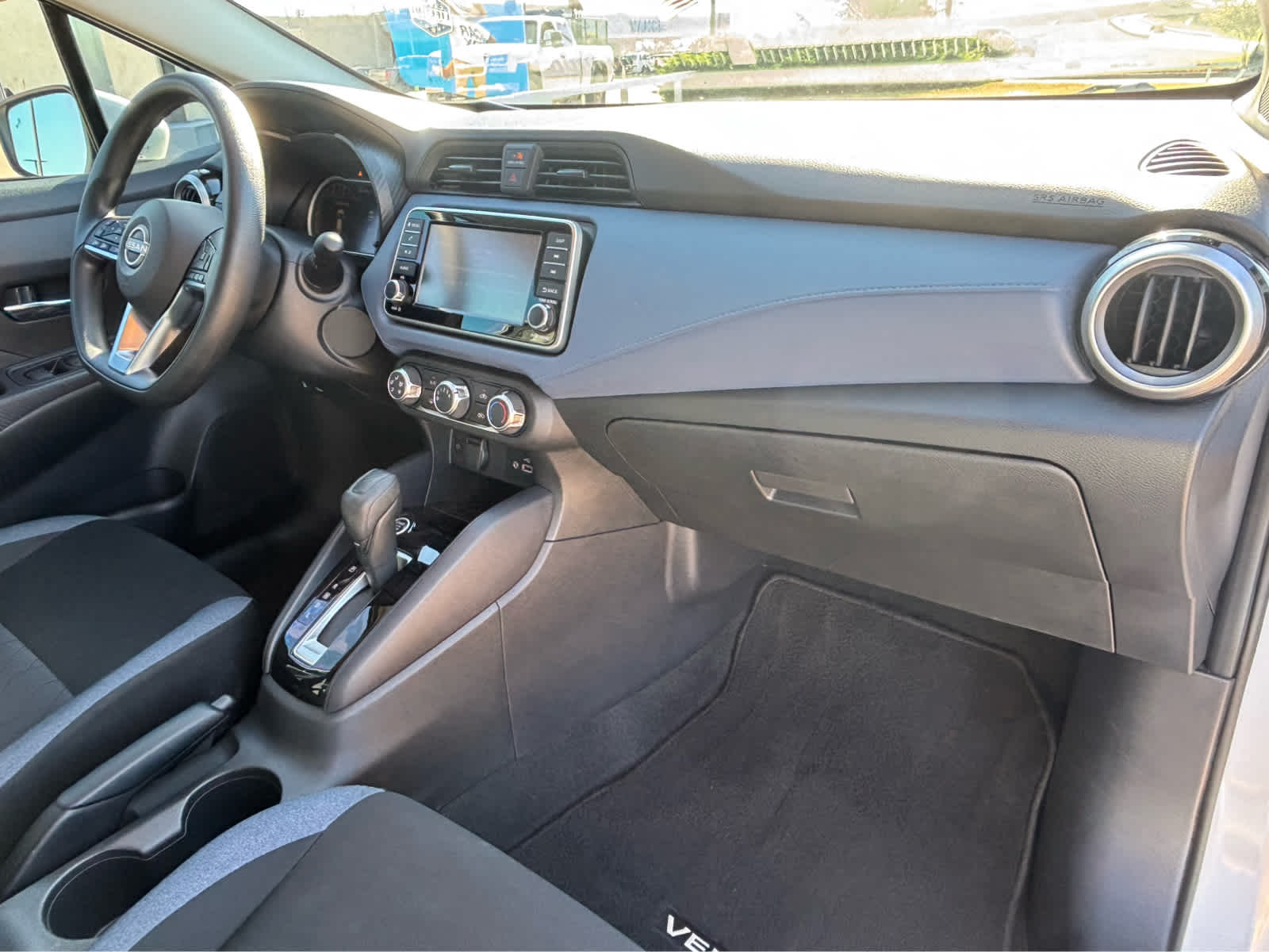 2024 Nissan Versa SV