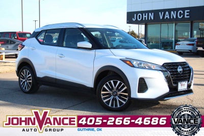 2022 Nissan Kicks SV