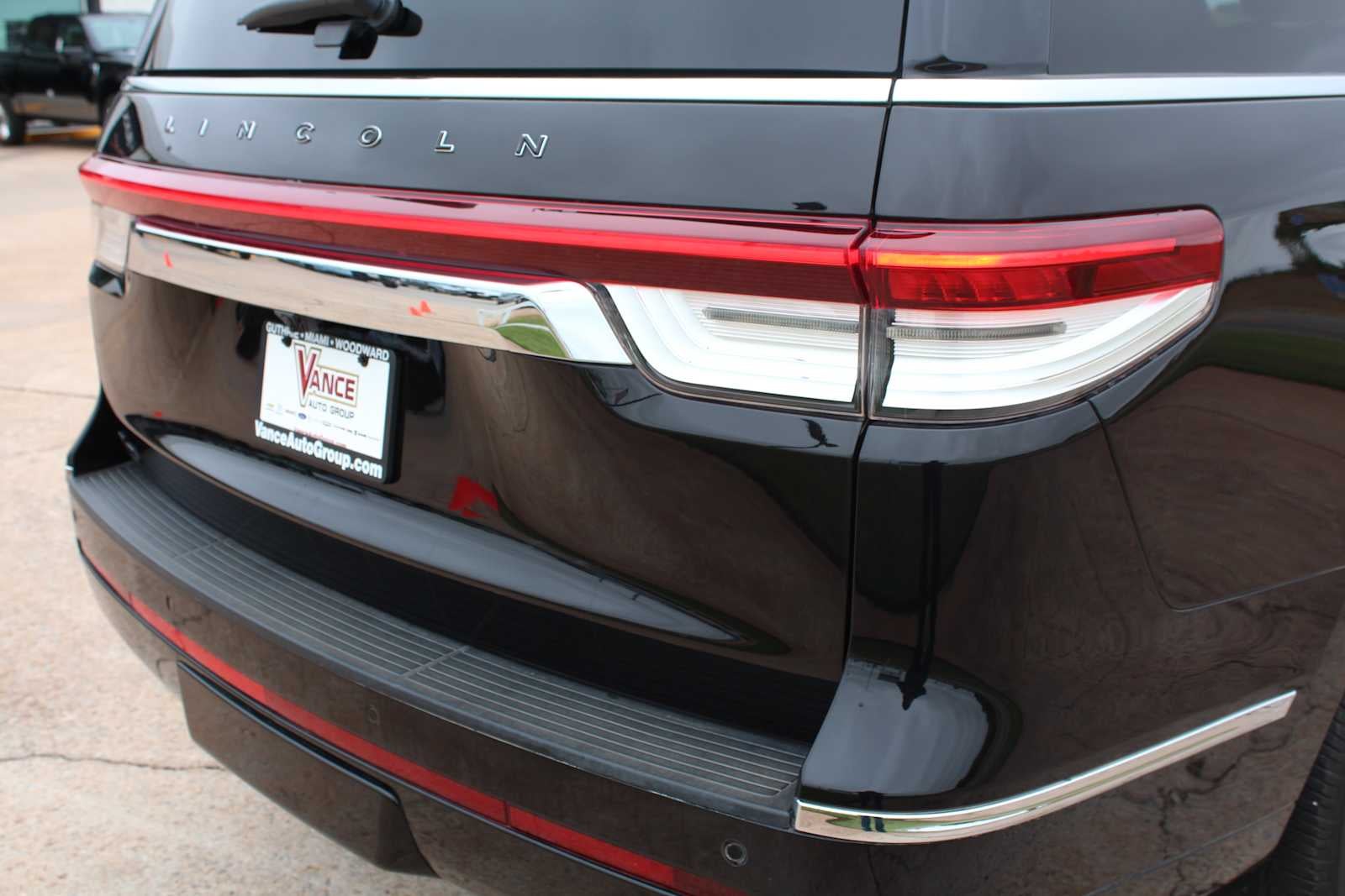 2022 Lincoln Navigator L Black Label