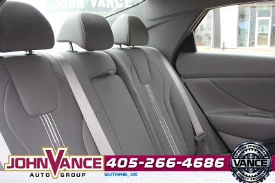 2025 Hyundai Elantra SEL Convenience