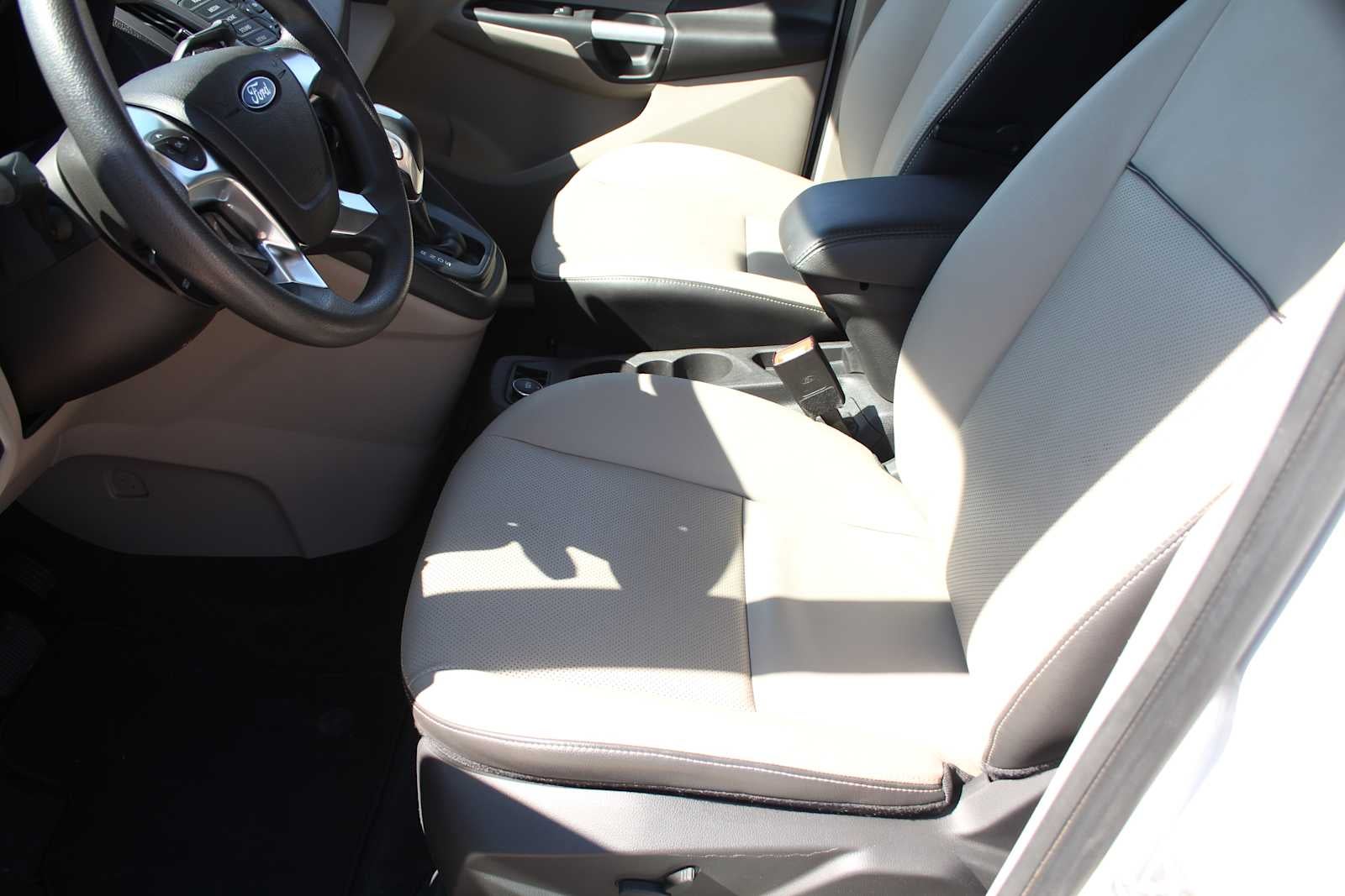 2014 Ford Transit Connect Wagon XLT
