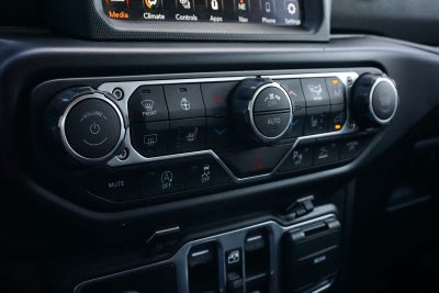 2021 Jeep Wrangler Unlimited Sahara 4x4