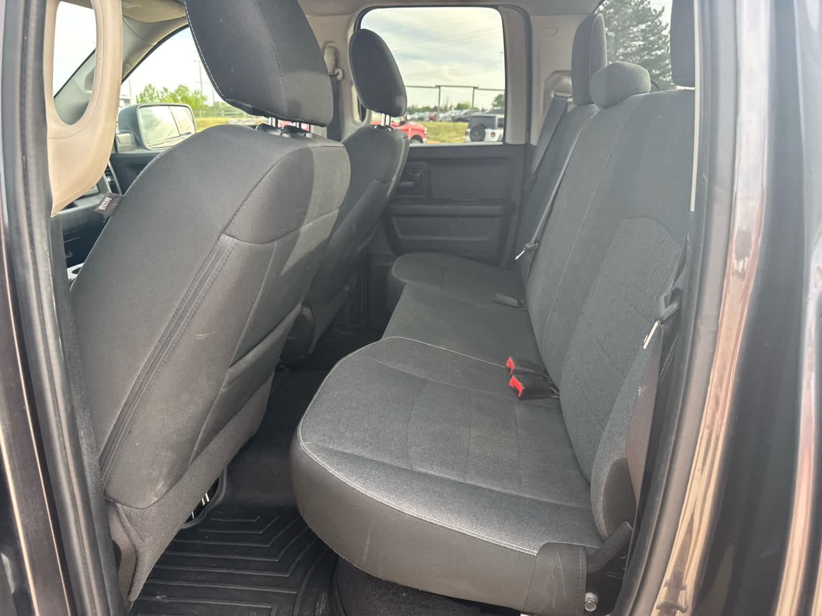 2021 RAM Ram 1500 Classic Tradesman Quad Cab 4x2 6'4' Box