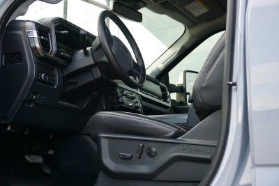 2025 Ford Super Duty F-350 DRW LARIAT