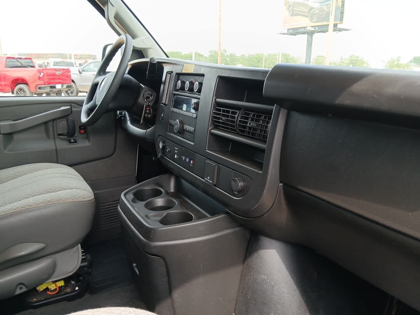 2025 Chevrolet Express Passenger RWD 3500 Extended Wheelbase LS