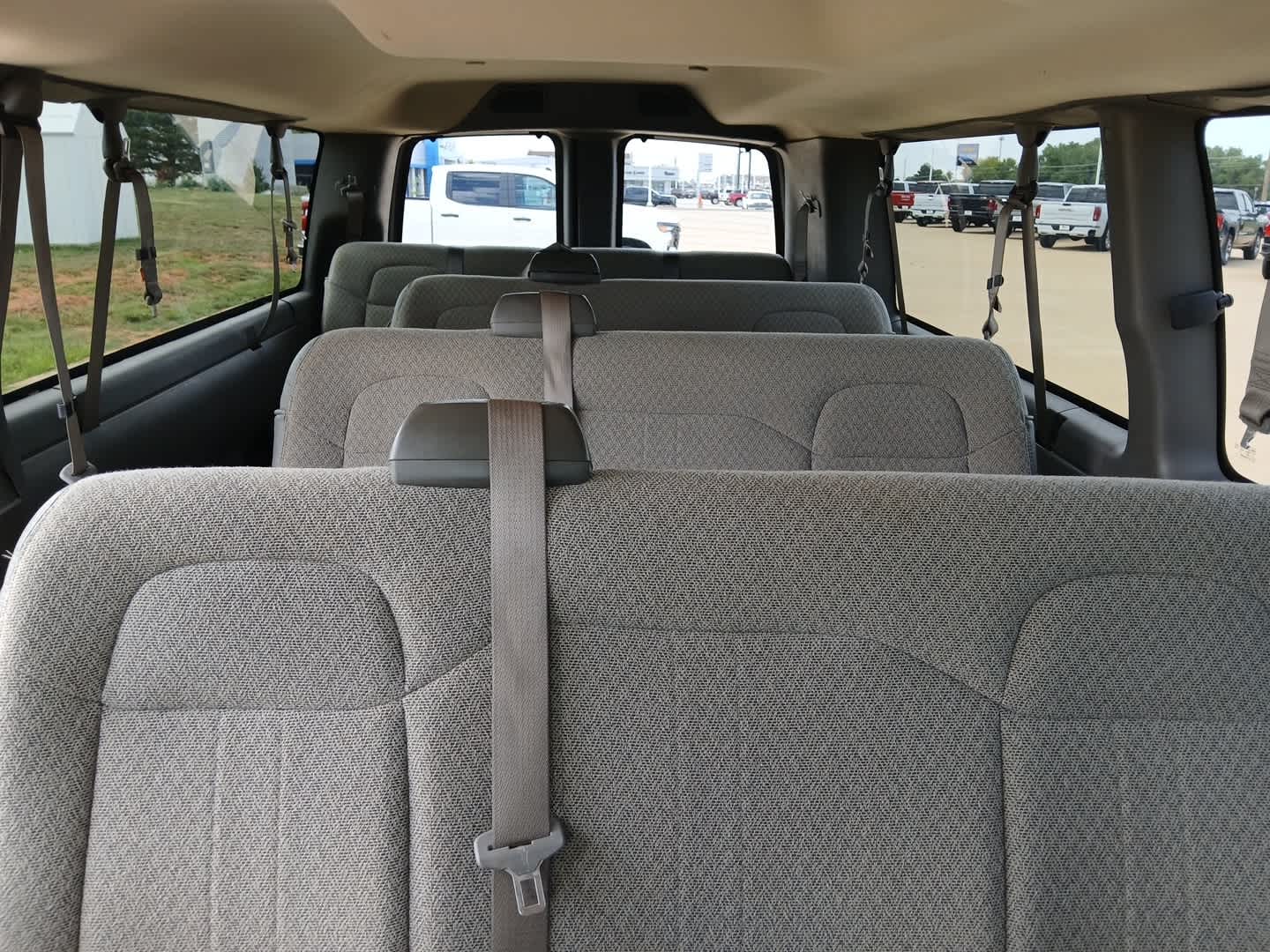 2025 Chevrolet Express Passenger RWD 3500 Extended Wheelbase LS