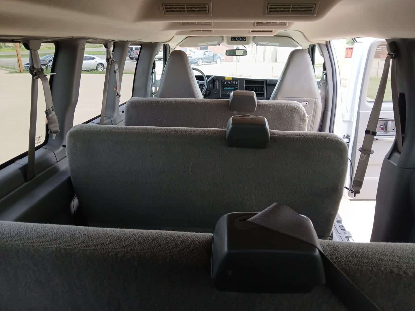 2025 Chevrolet Express Passenger RWD 3500 Extended Wheelbase LS