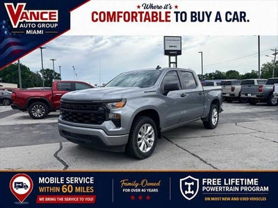 2023 Chevrolet Silverado 1500 4WD Crew Cab Short Bed Custom