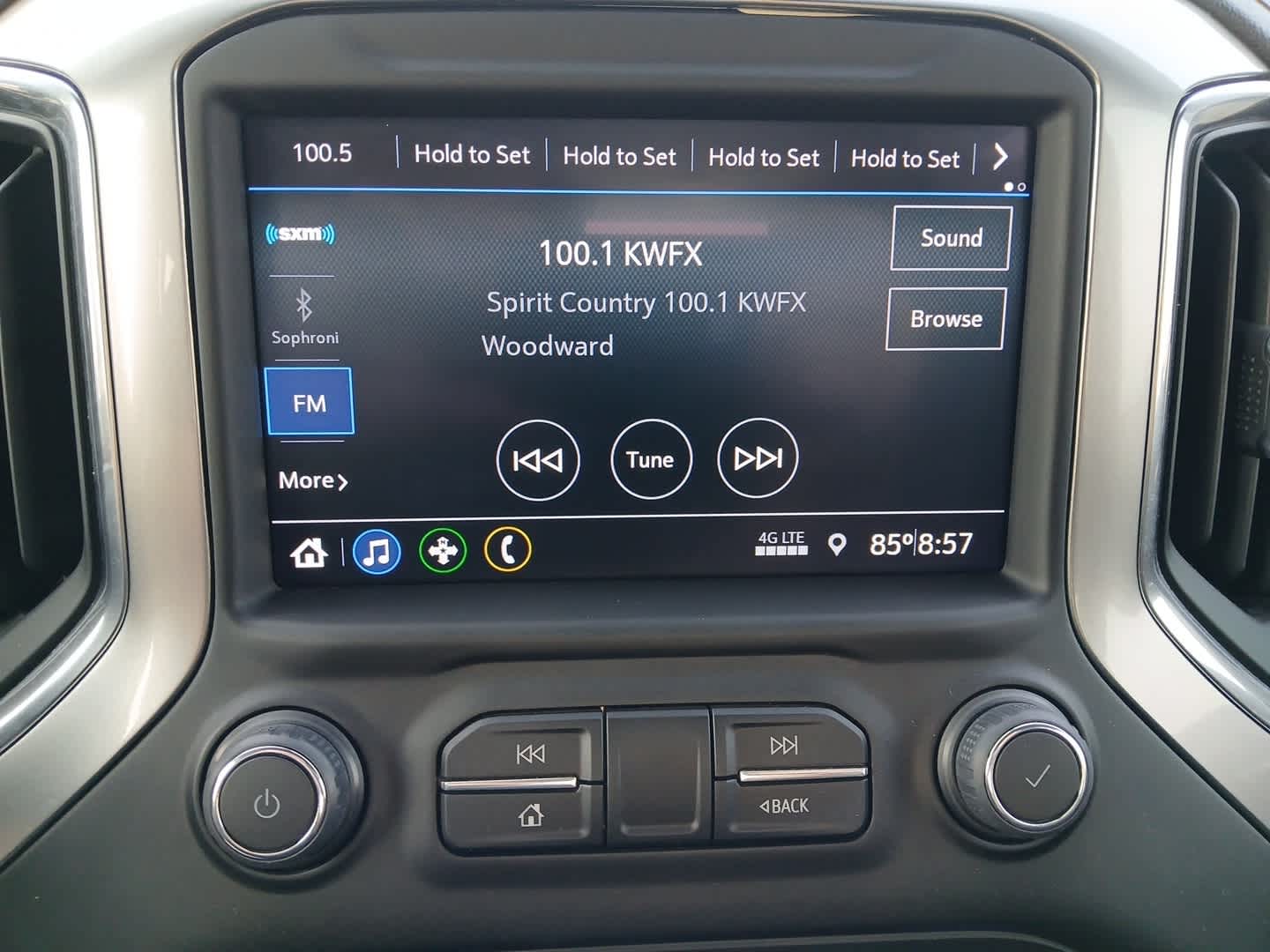 2022 Chevrolet Silverado 1500 LTD 4WD Crew Cab Short Bed LT