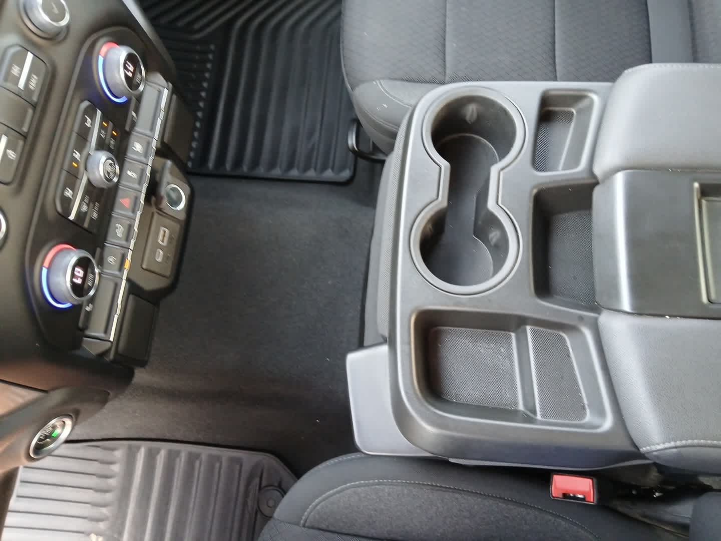 2022 Chevrolet Silverado 1500 LTD 4WD Crew Cab Short Bed LT