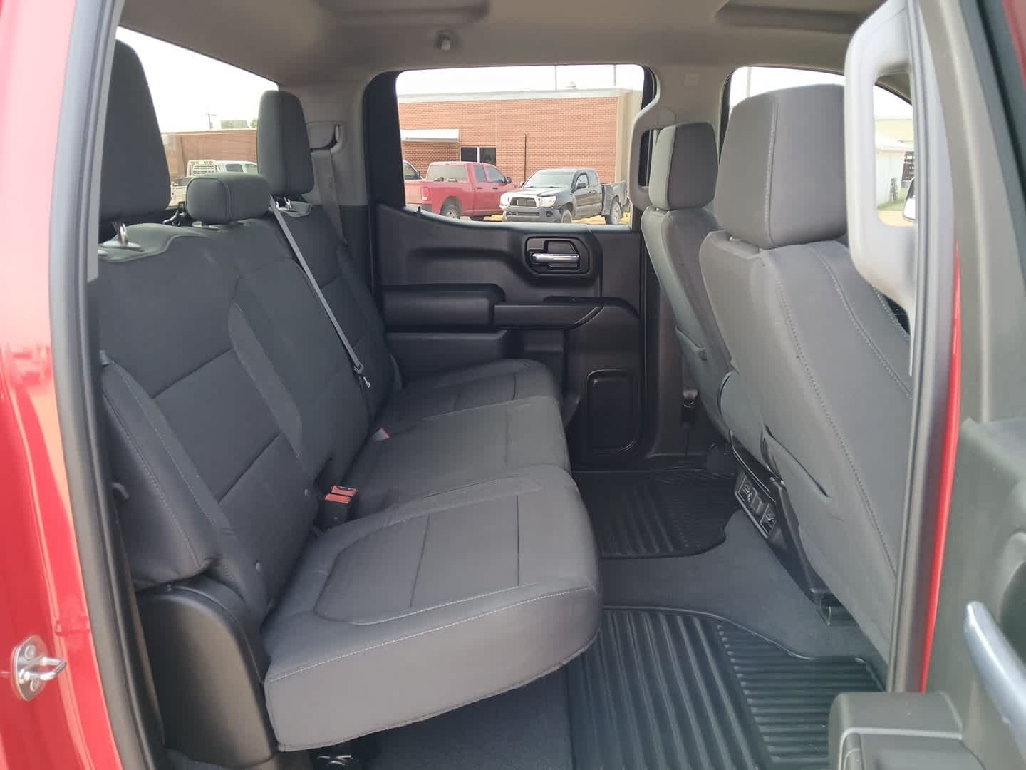 2022 Chevrolet Silverado 1500 LTD 4WD Crew Cab Short Bed LT