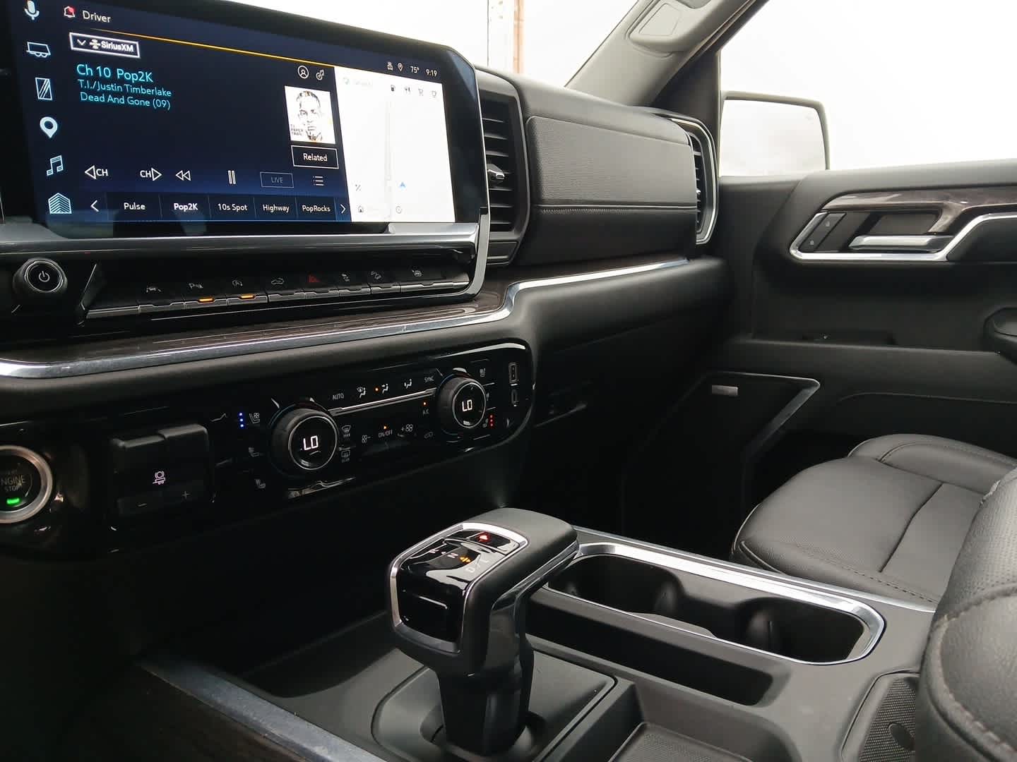 2024 Chevrolet Silverado 1500 4WD Crew Cab Short Bed LTZ