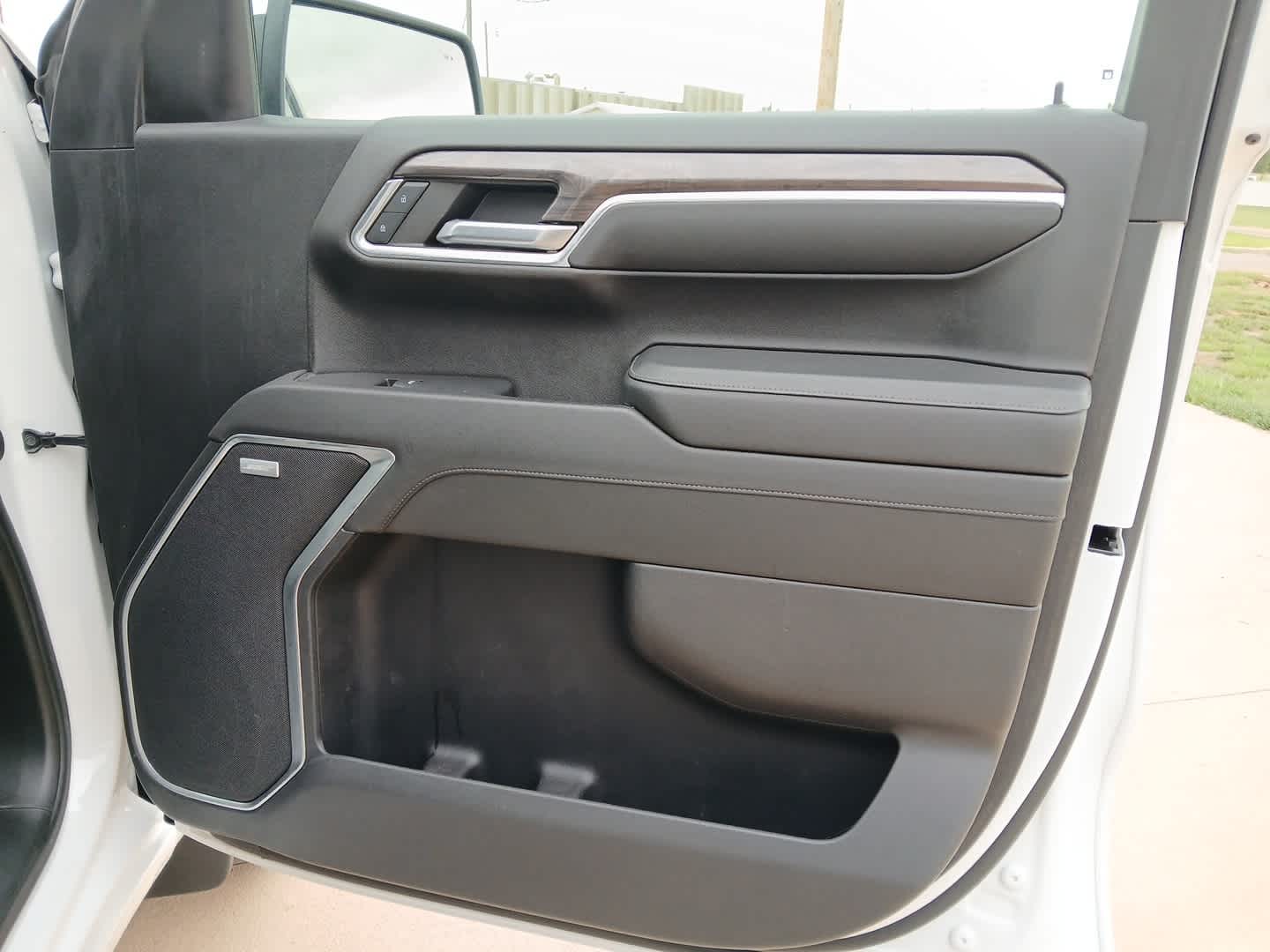 2024 Chevrolet Silverado 1500 4WD Crew Cab Short Bed LTZ