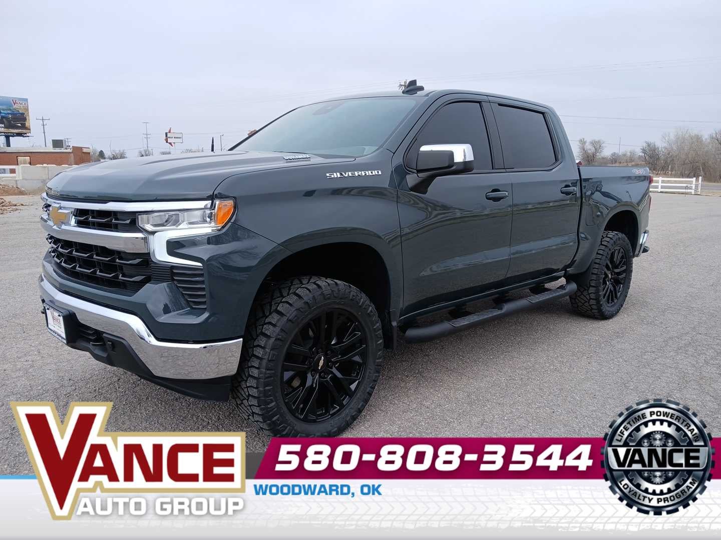 2025 Chevrolet Silverado 1500 4WD Crew Cab Standard Bed LT