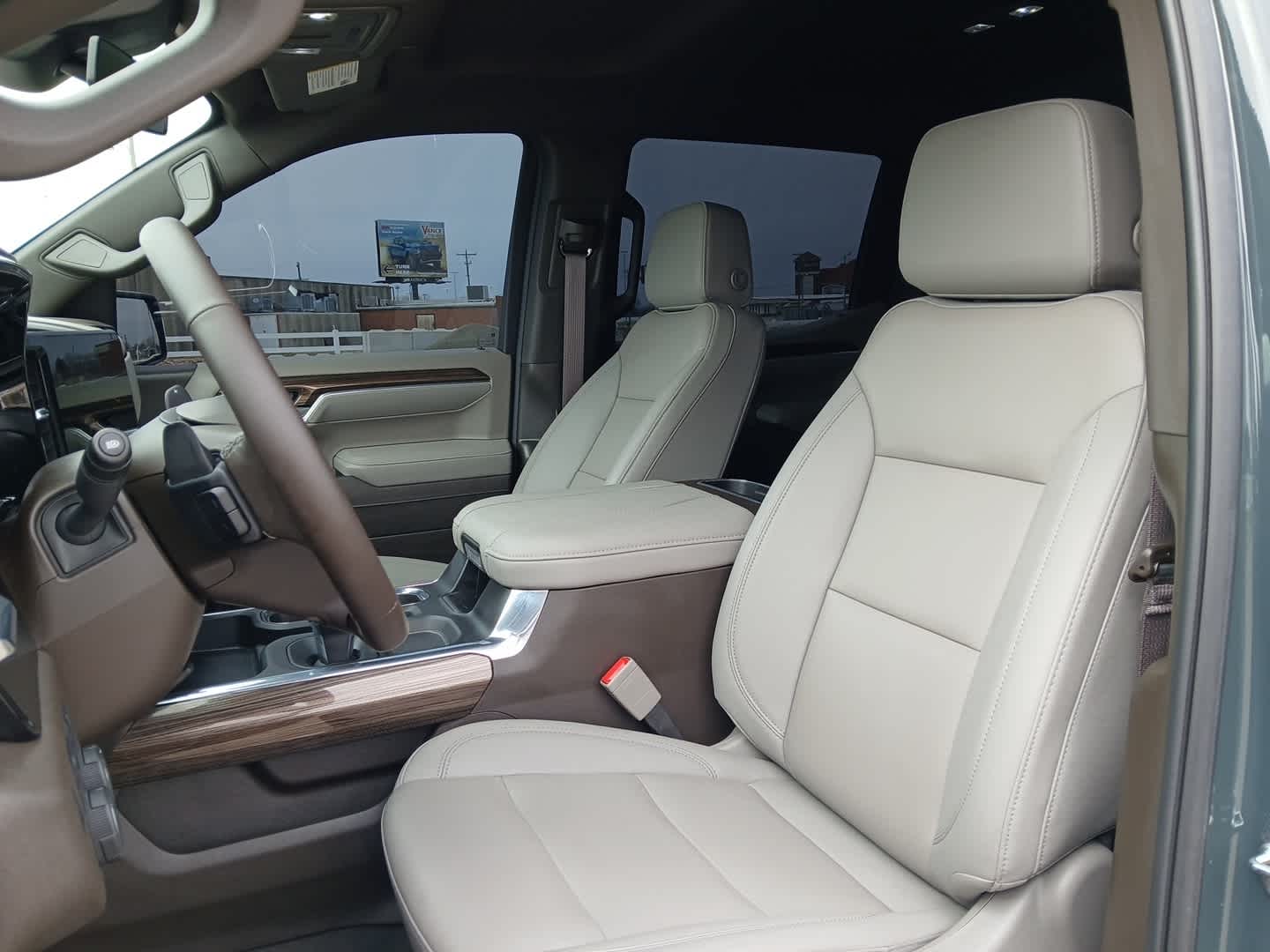 2025 Chevrolet Silverado 1500 4WD Crew Cab Standard Bed LT