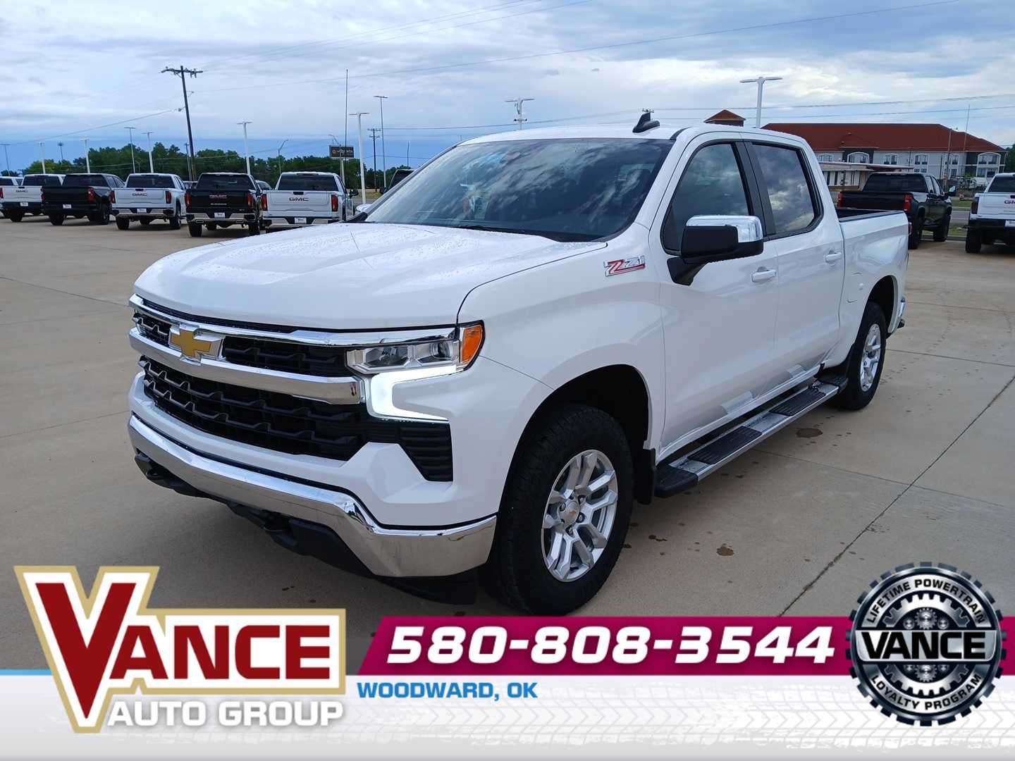2026 Chevrolet Silverado 1500 4WD Crew Cab Standard Bed LT